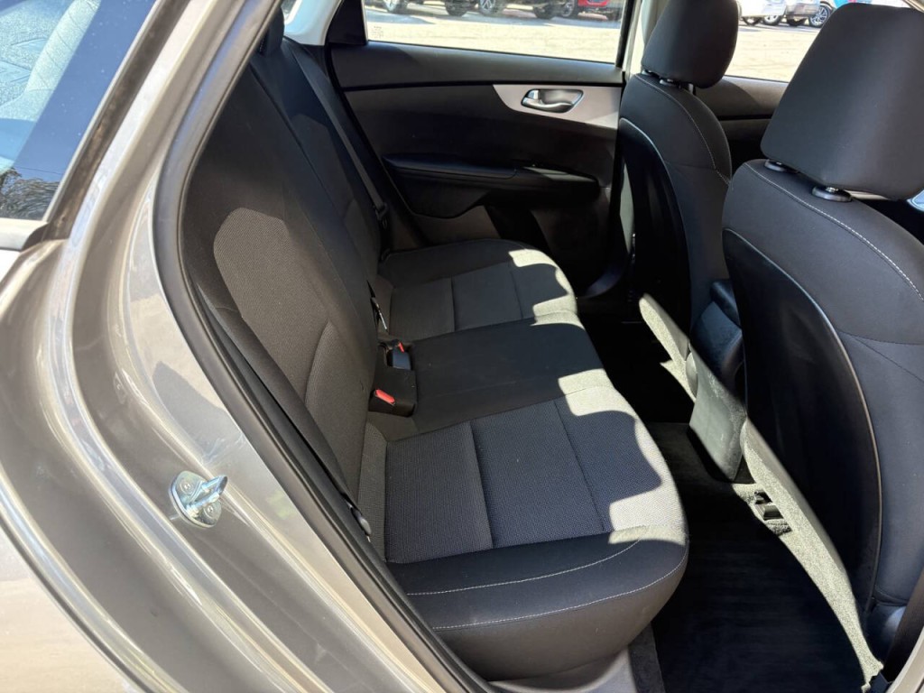 2023 Kia Forte Image 27