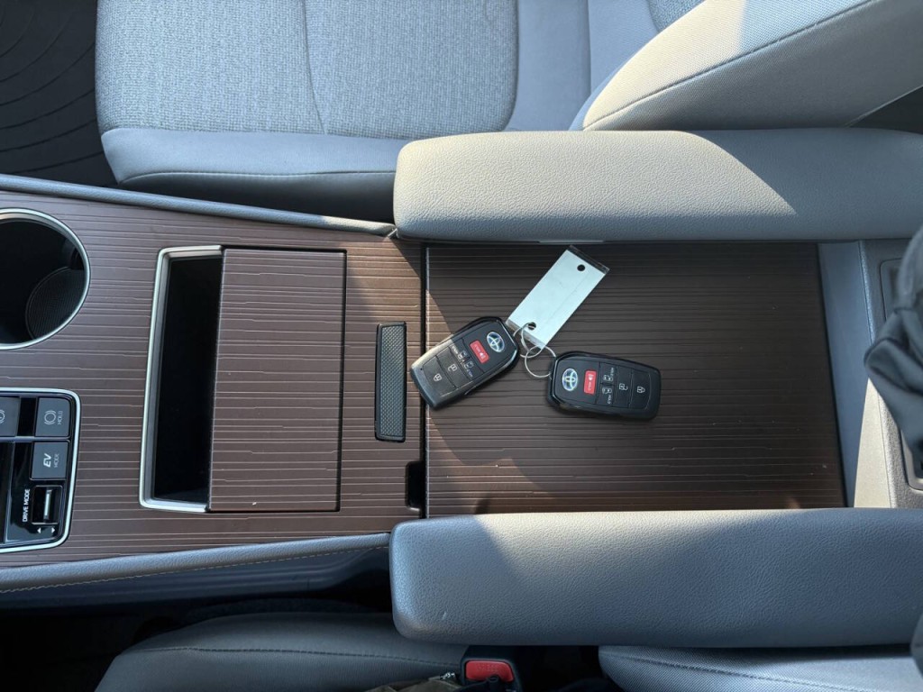 2022 Toyota Sienna Image 25