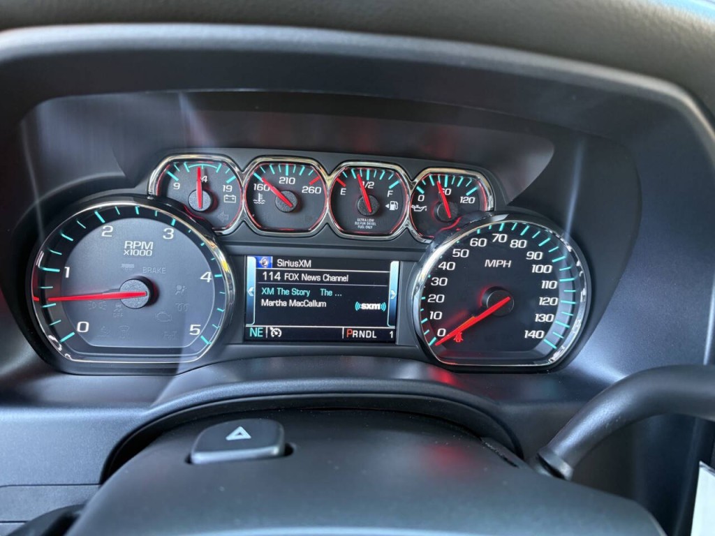 2018 Chevrolet Silverado 1500 Image 16