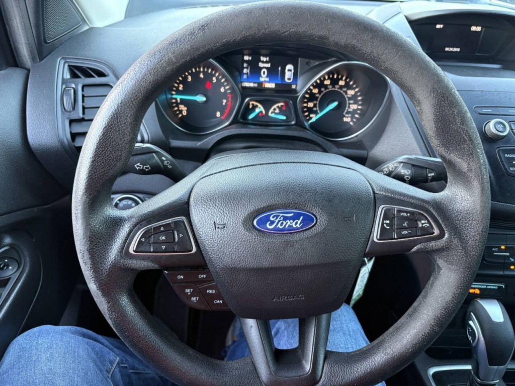 2019 Ford Escape Image 9