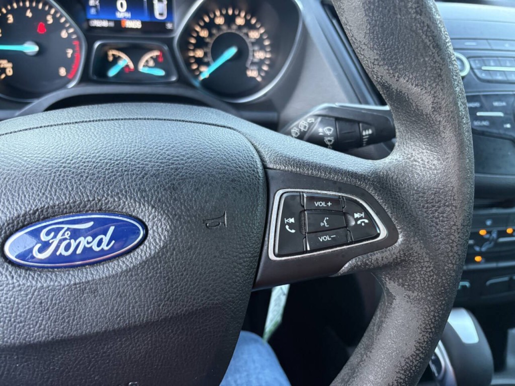 2019 Ford Escape Image 10