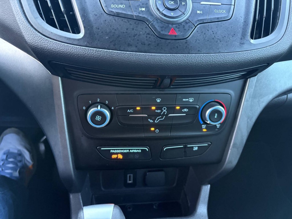 2019 Ford Escape Image 16