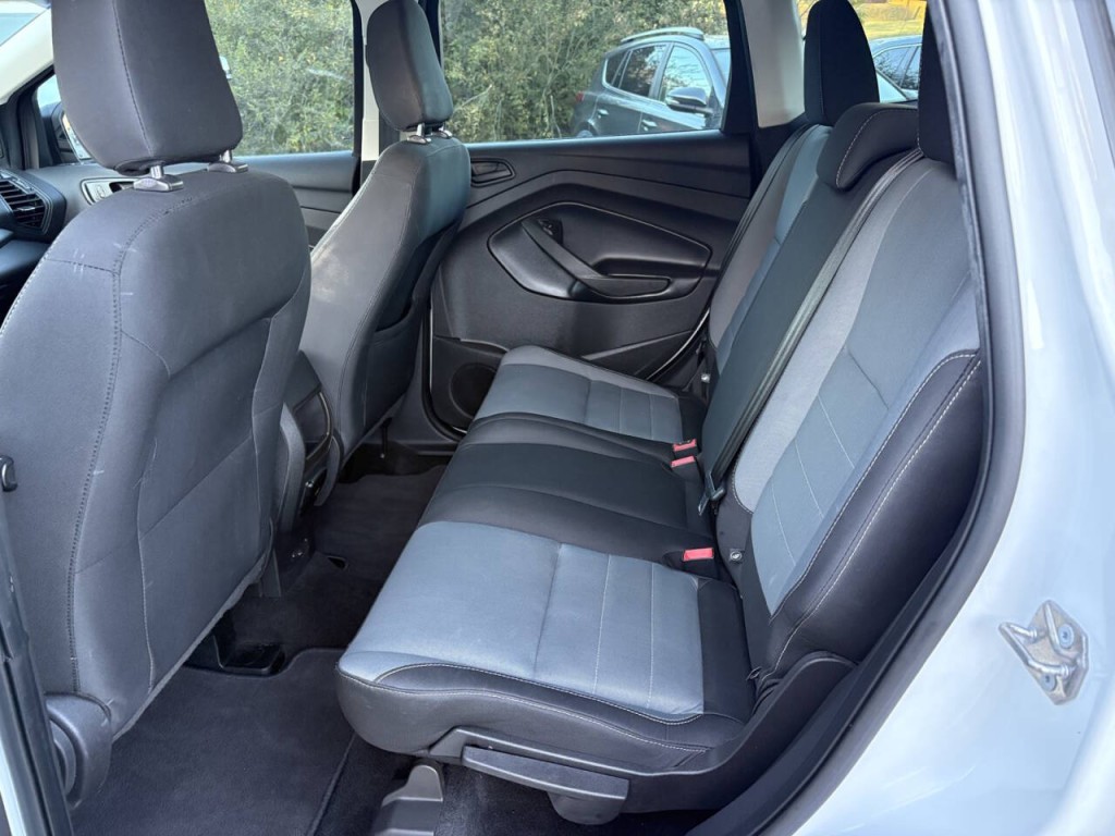 2019 Ford Escape Image 19