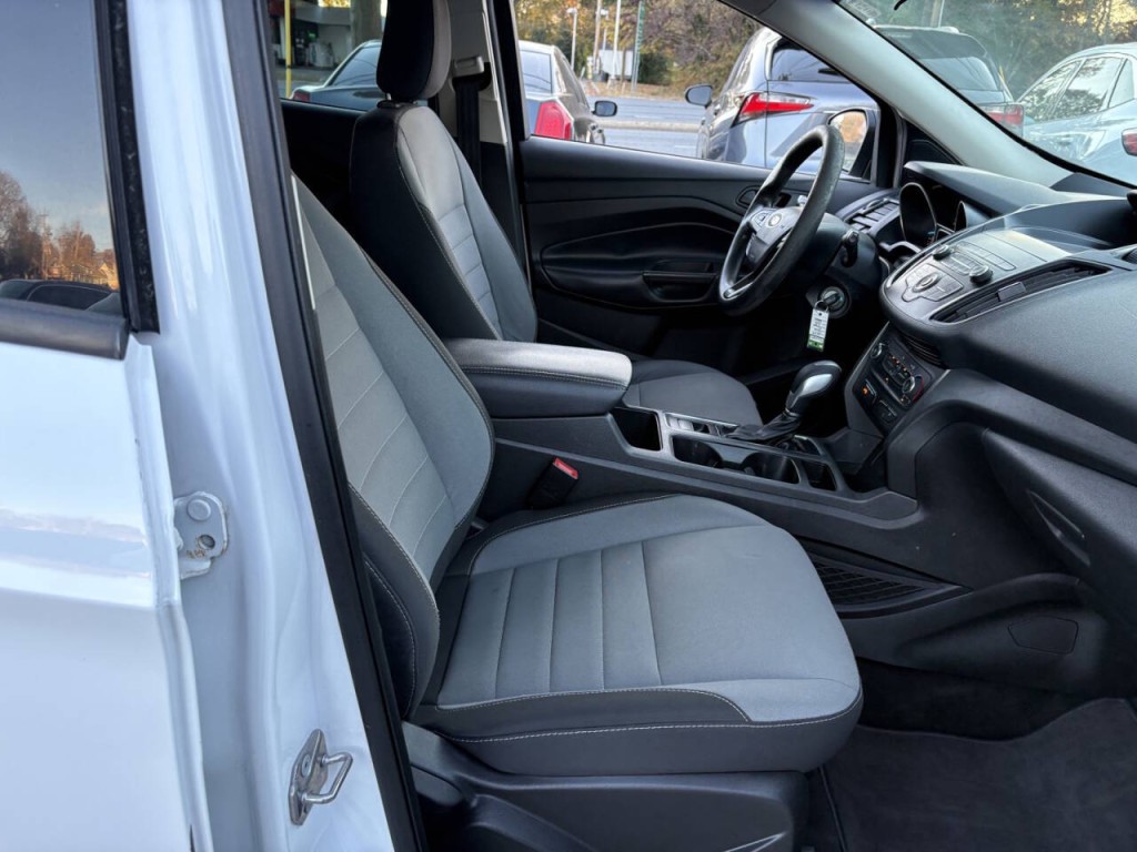 2019 Ford Escape Image 22