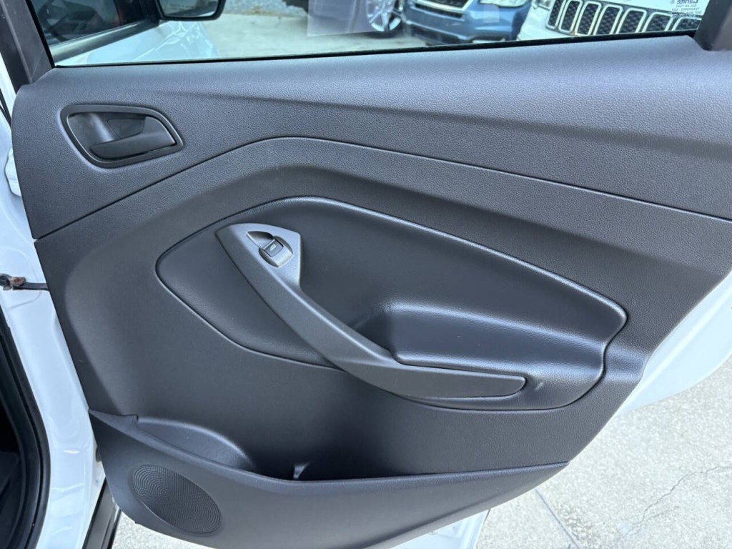 2019 Ford Escape Image 24