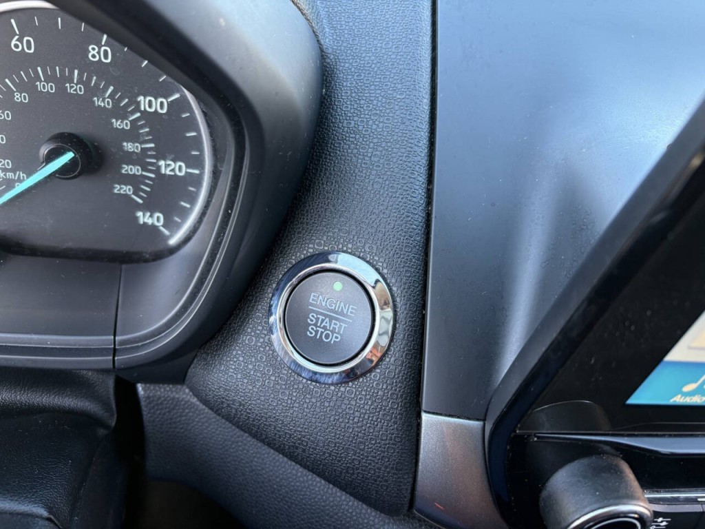 2018 Ford Econoline Image 17