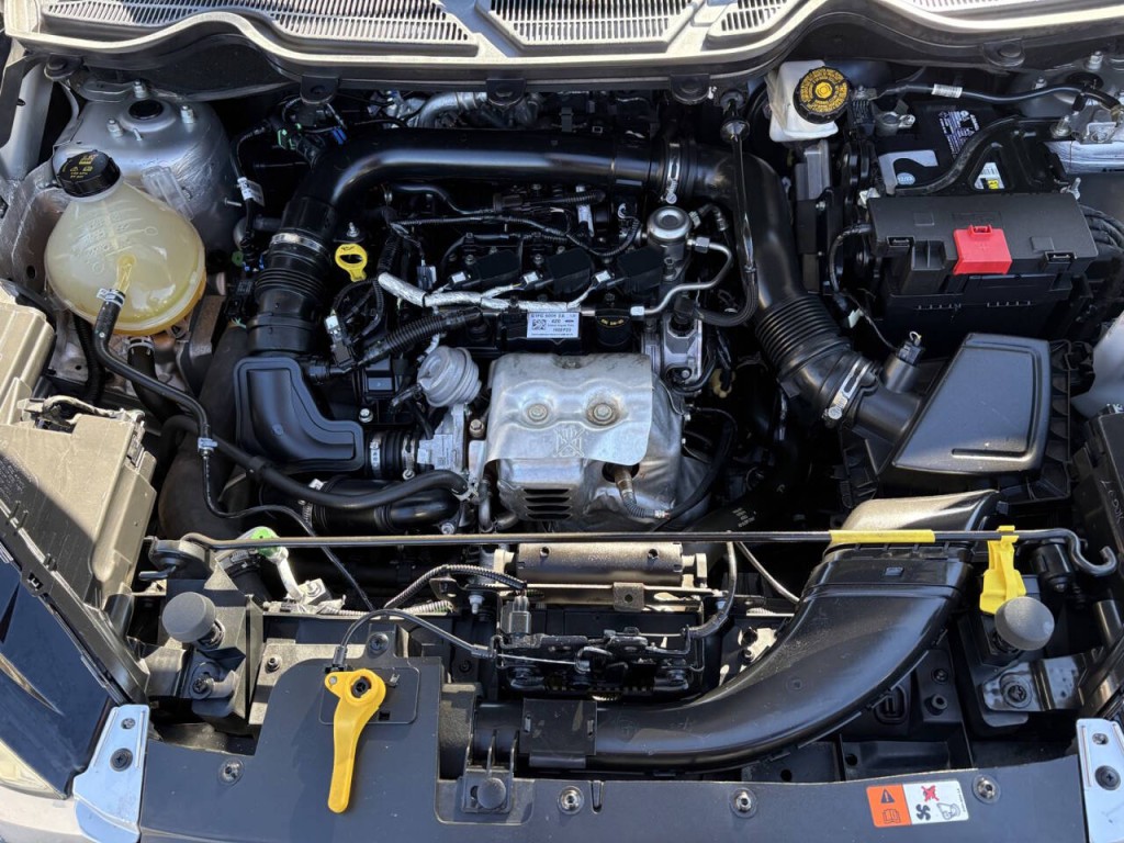 2018 Ford Econoline Image 33