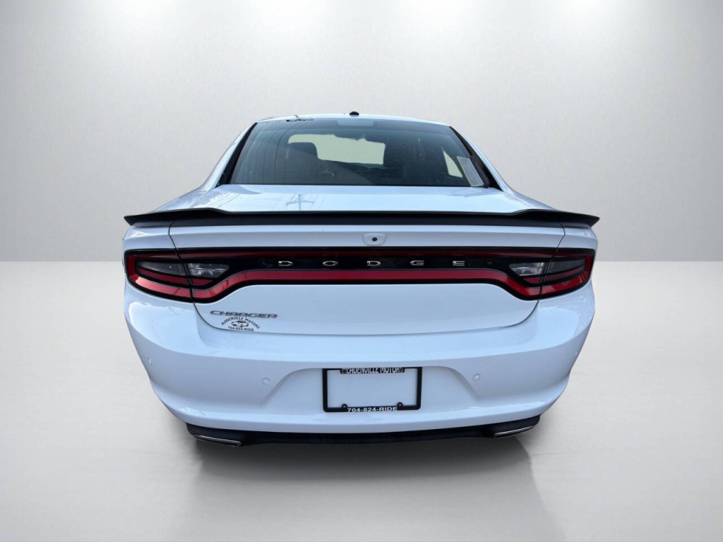 2021 Dodge Charger Image 6