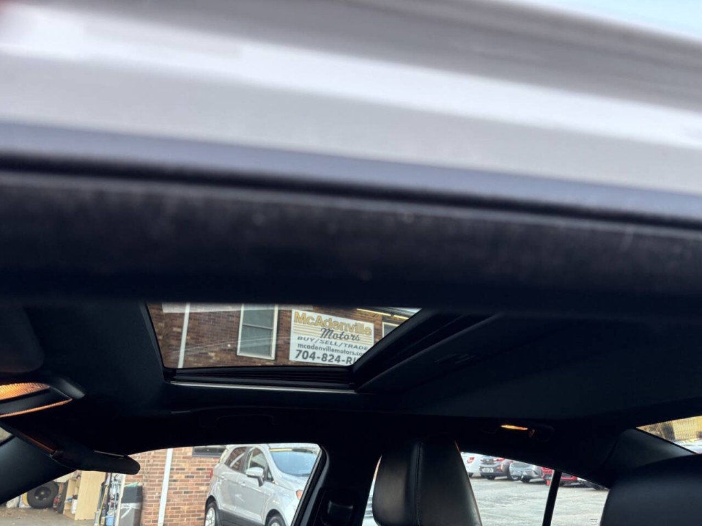 2021 Dodge Charger Image 11