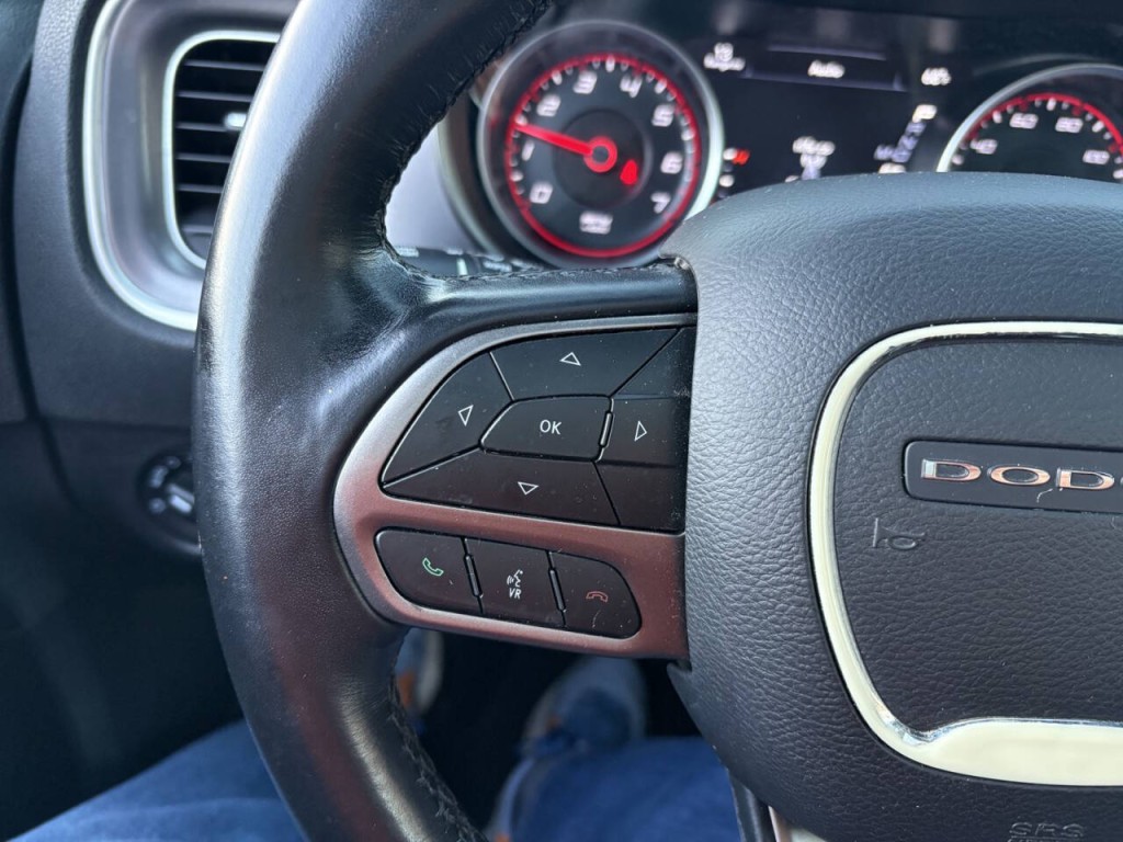 2021 Dodge Charger Image 16