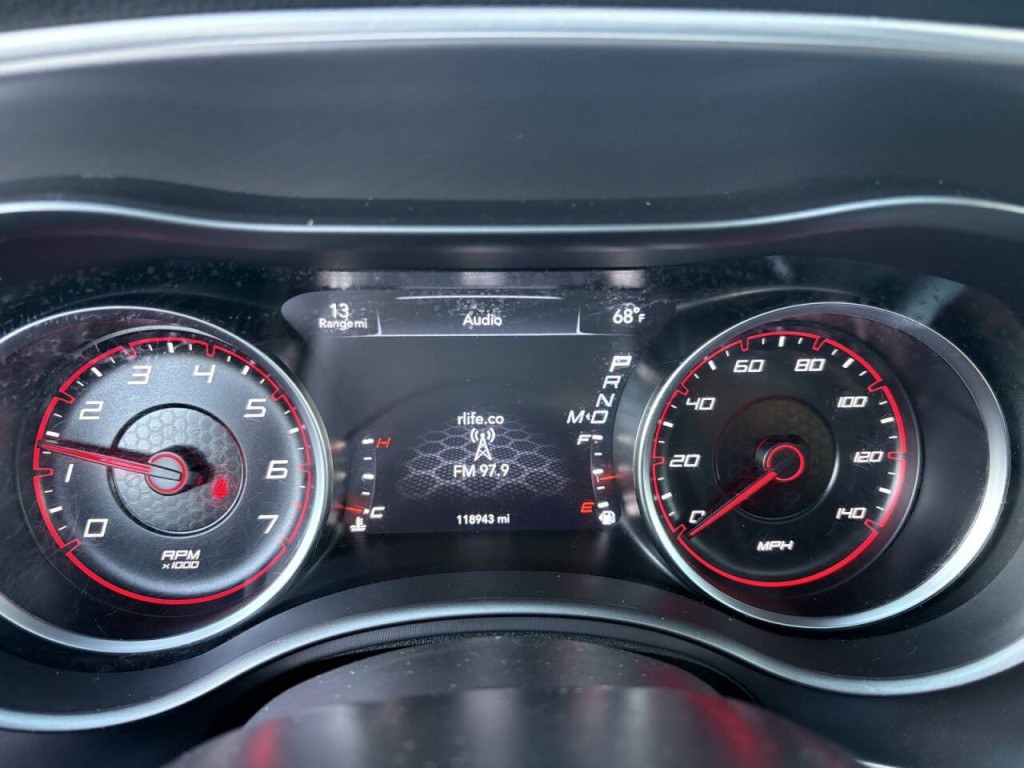 2021 Dodge Charger Image 17