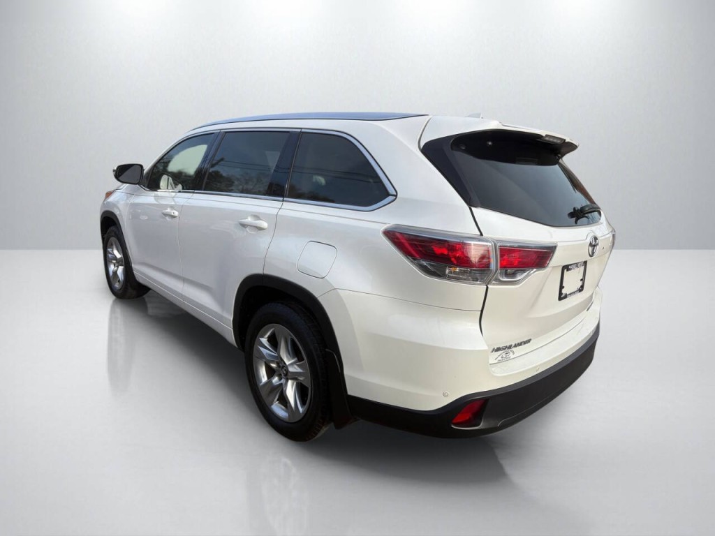 2016 Toyota Highlander Image 5