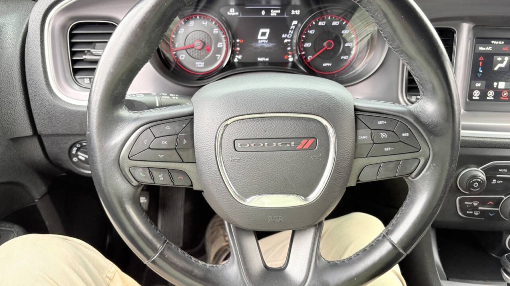 2019 Dodge Charger Image 12