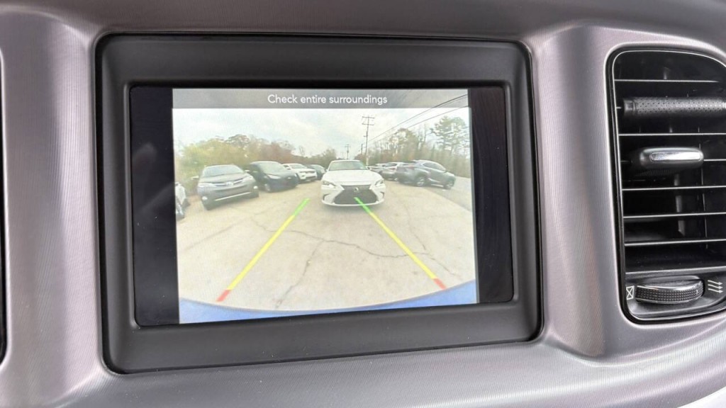 2019 Dodge Charger Image 18