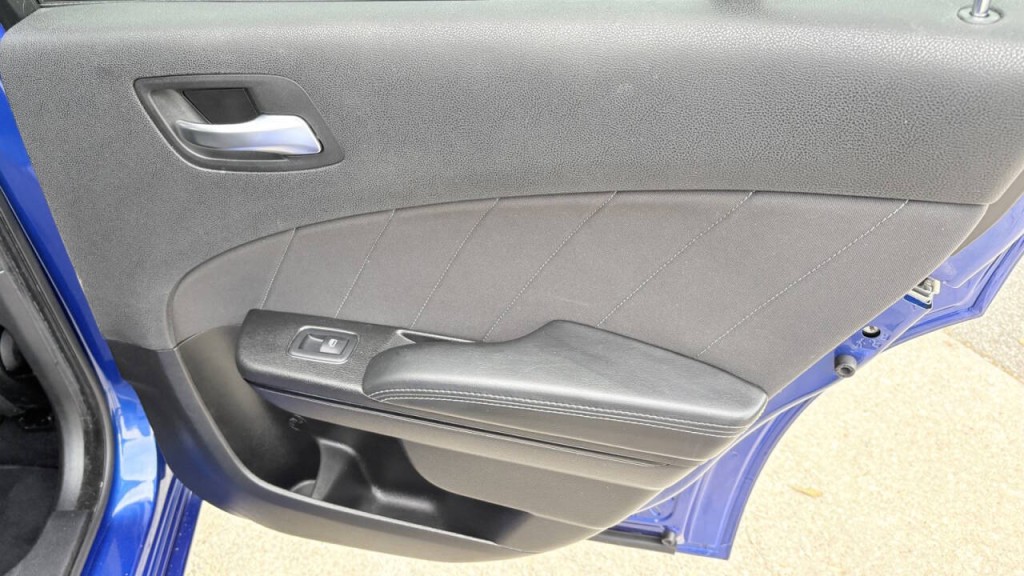 2019 Dodge Charger Image 28