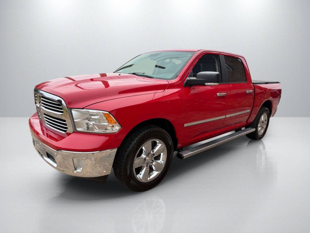 2017 RAM 1500 Image 3