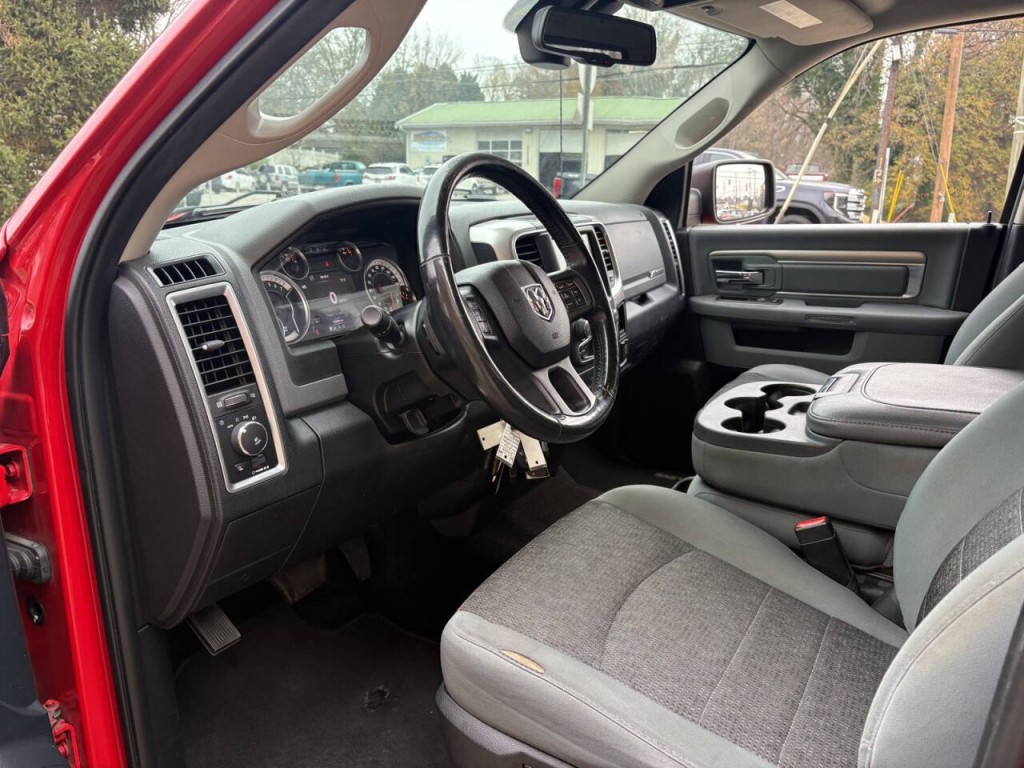 2017 RAM 1500 Image 11