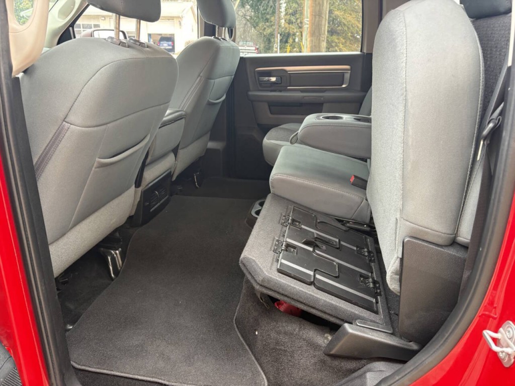 2017 RAM 1500 Image 25