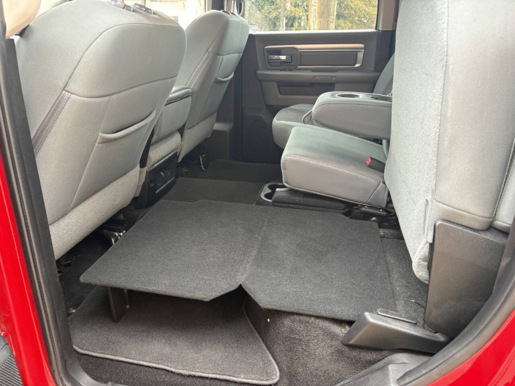 2017 RAM 1500 Image 26