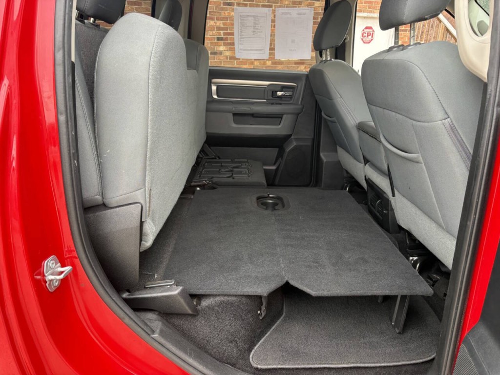 2017 RAM 1500 Image 35