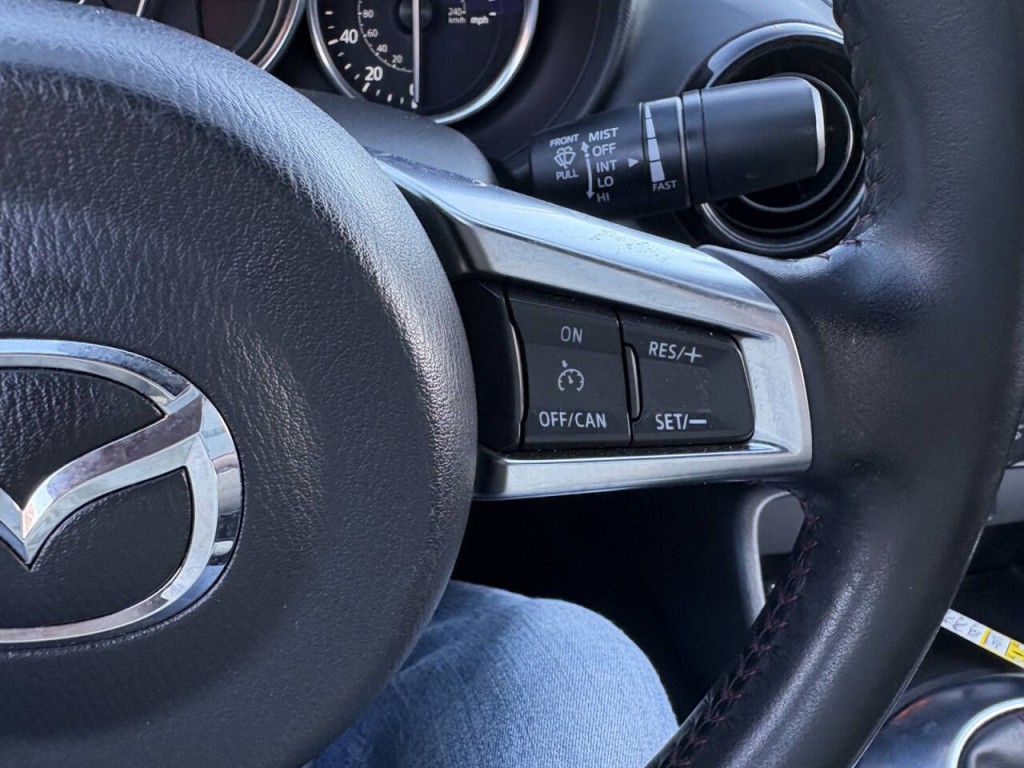 2016 Mazda MX-5 Miata Image 16