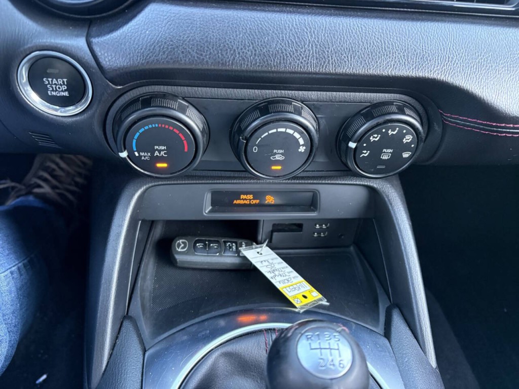 2016 Mazda MX-5 Miata Image 21