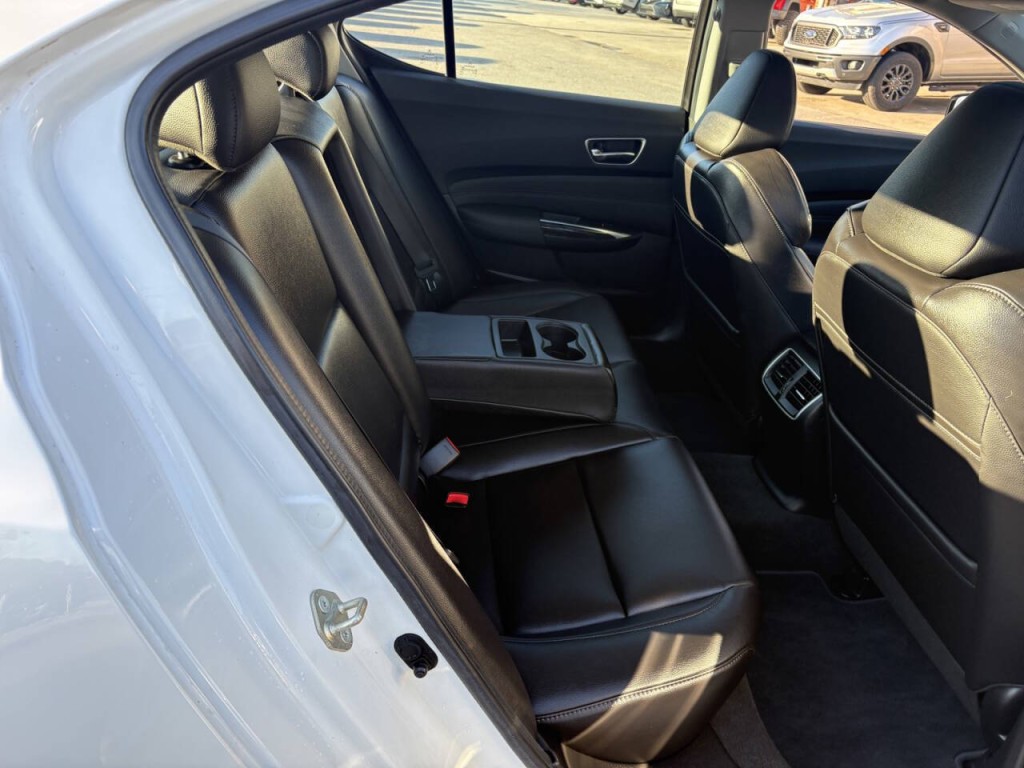 2020 Acura TL Image 32
