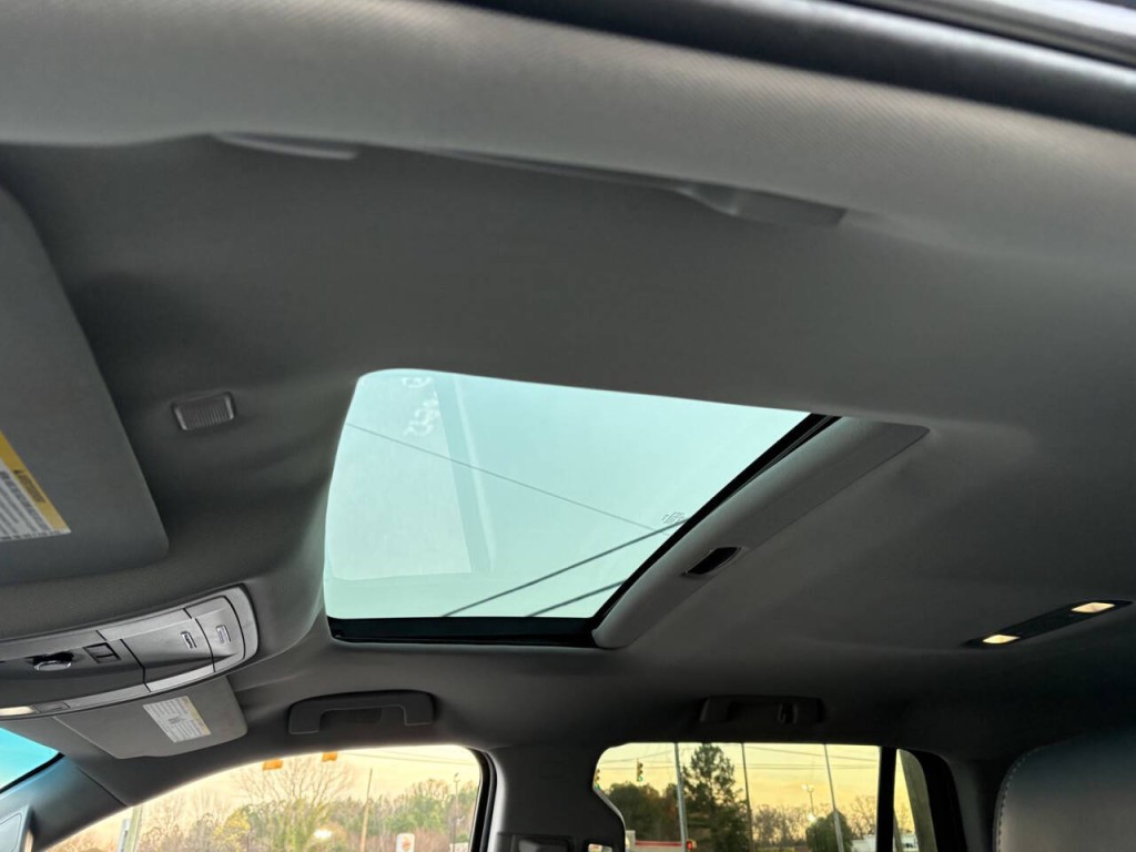 2019 GMC Yukon Image 9