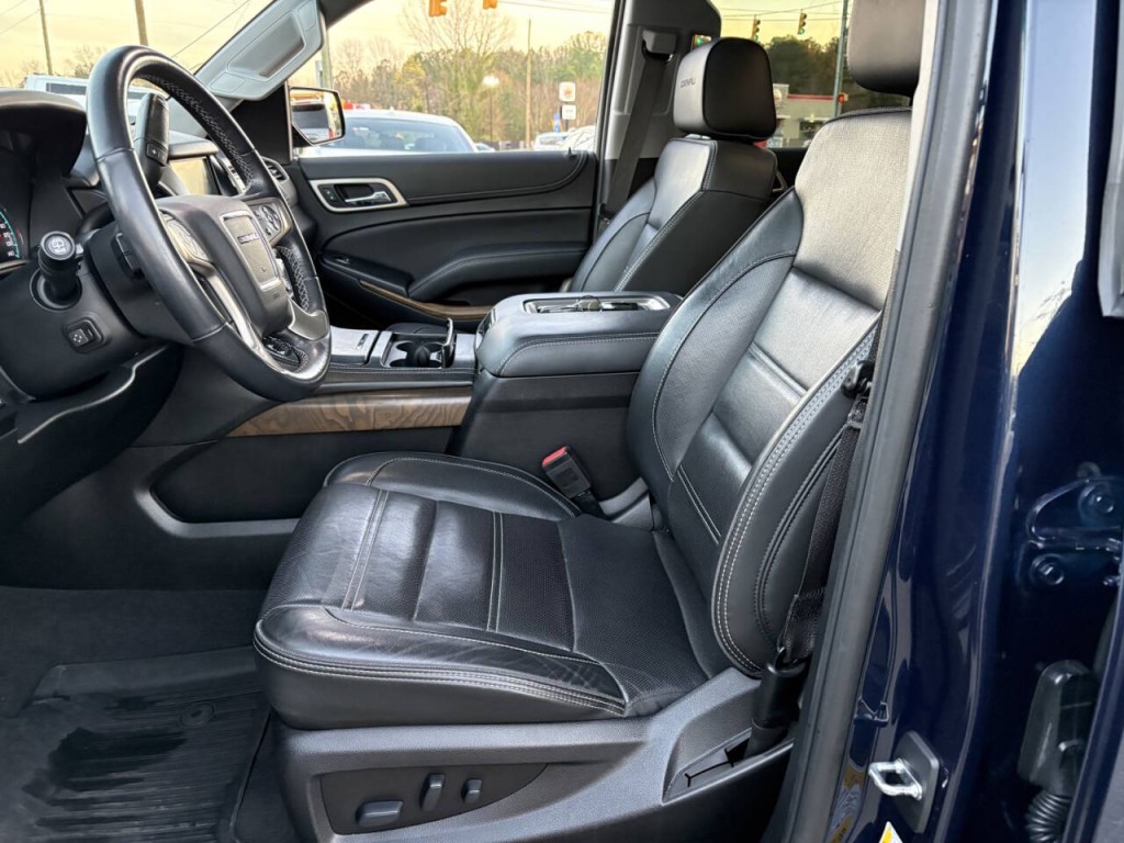 2019 GMC Yukon Image 11