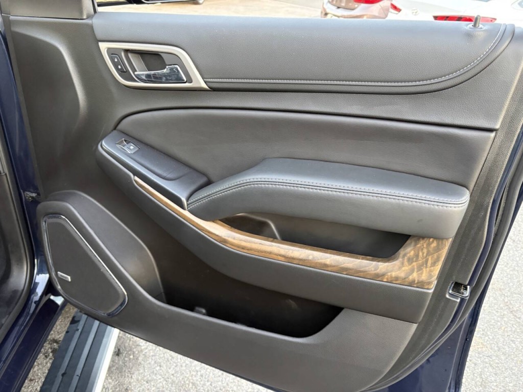 2019 GMC Yukon Image 28