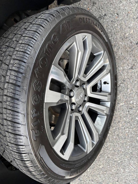 2019 GMC Yukon Image 36