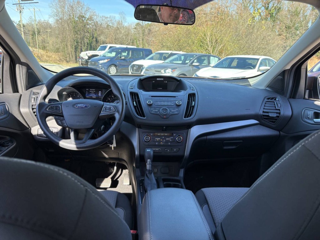 2017 Ford Escape Image 21