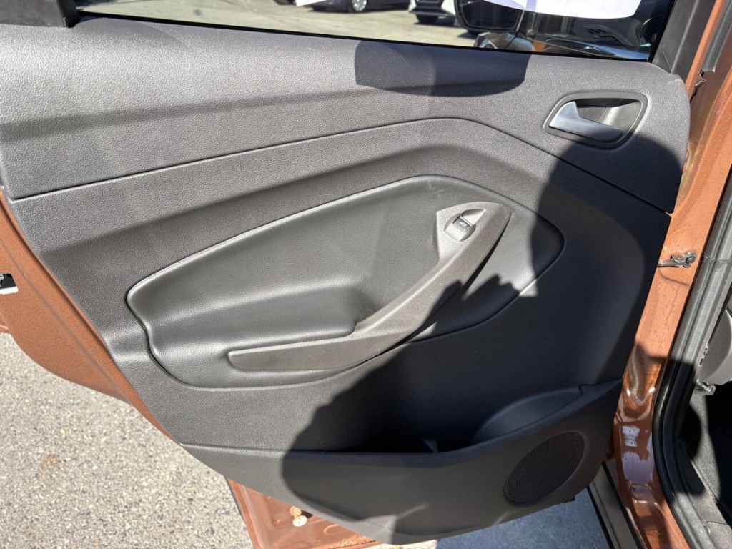 2017 Ford Escape Image 22