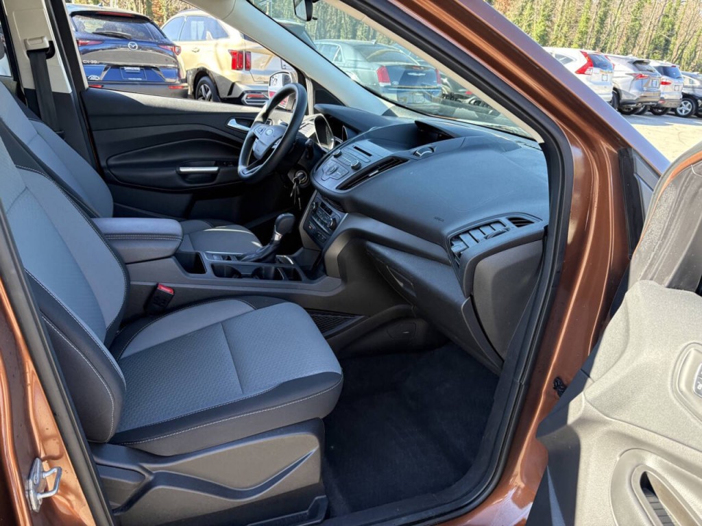 2017 Ford Escape Image 27