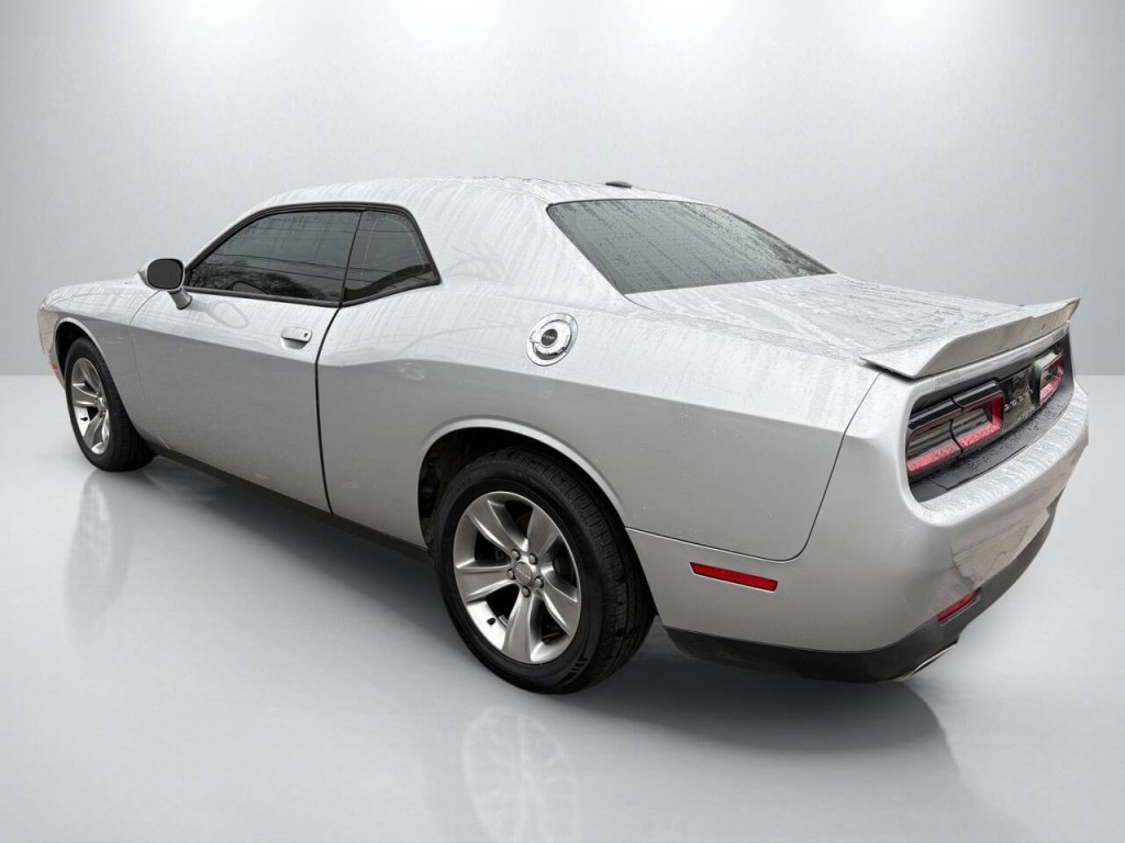 2020 Dodge Challenger Image 5