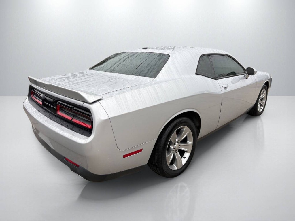2020 Dodge Challenger Image 7