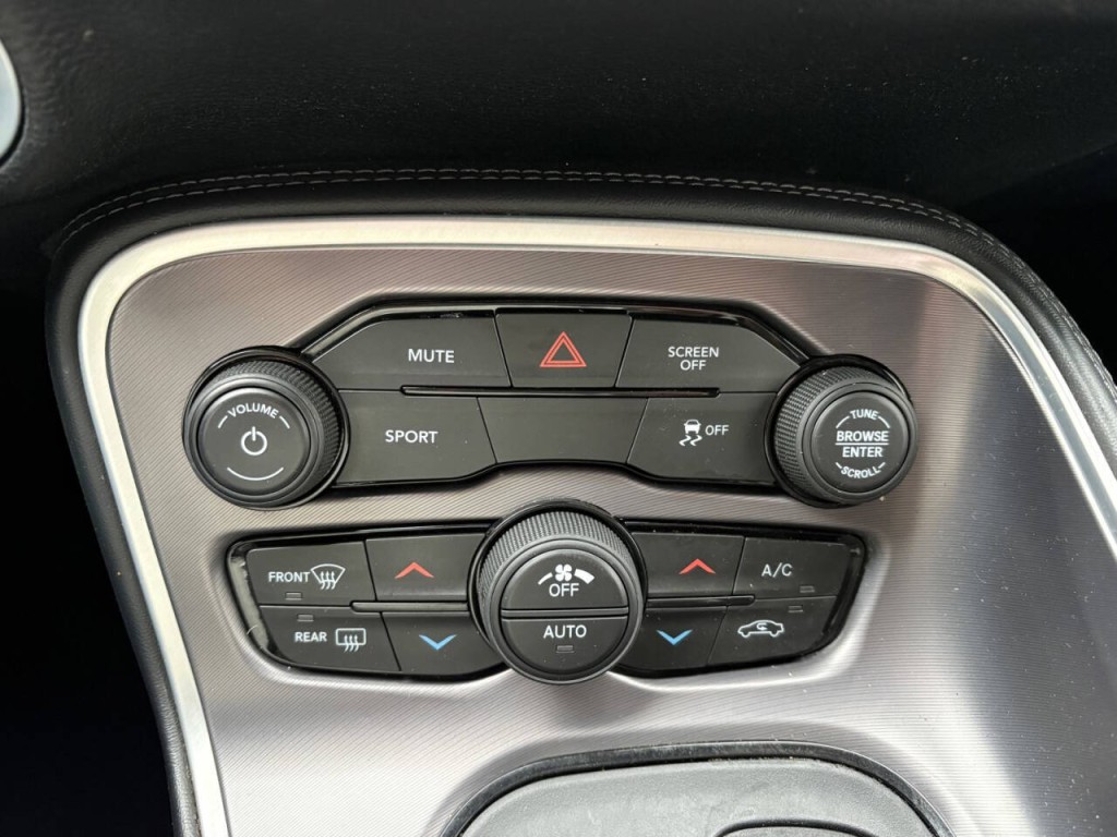 2020 Dodge Challenger Image 20