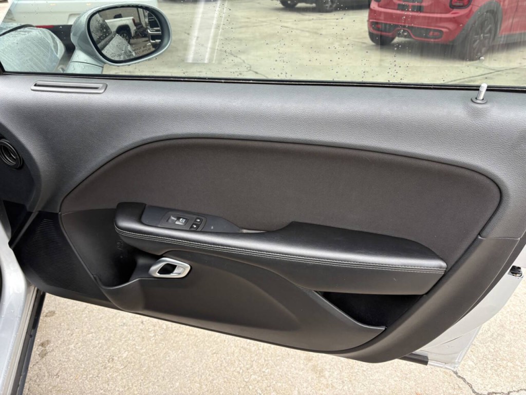 2020 Dodge Challenger Image 23