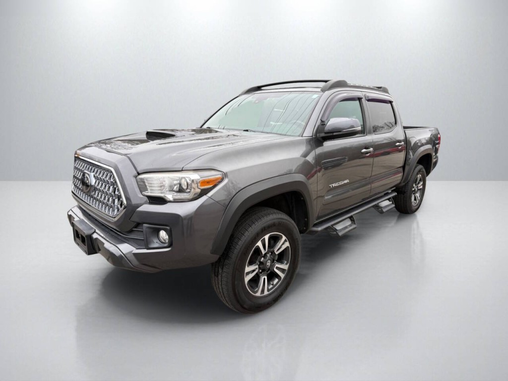 2019 Toyota Tacoma Image 3