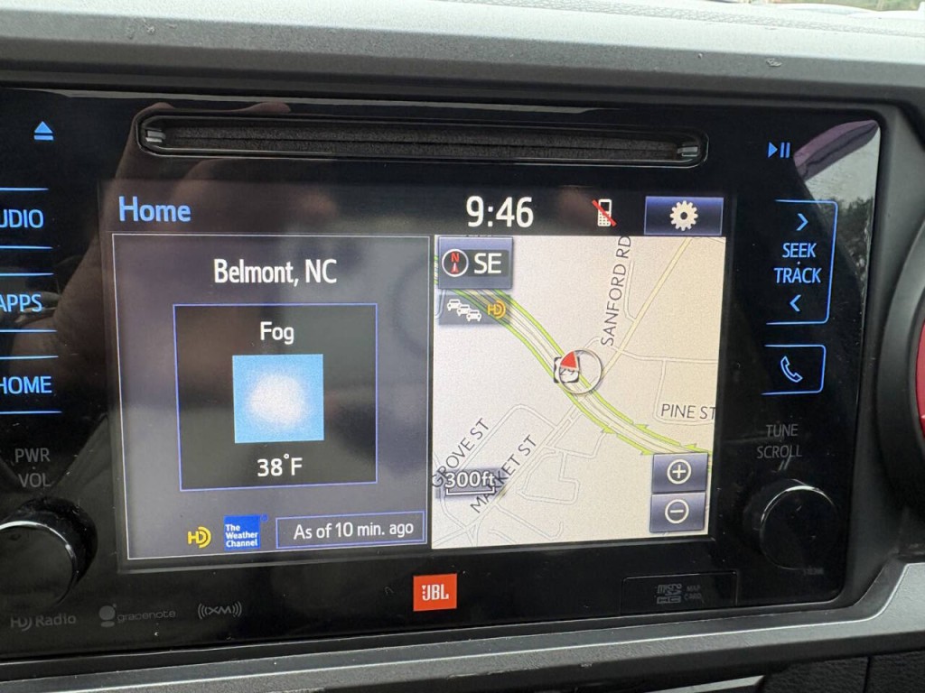 2019 Toyota Tacoma Image 17