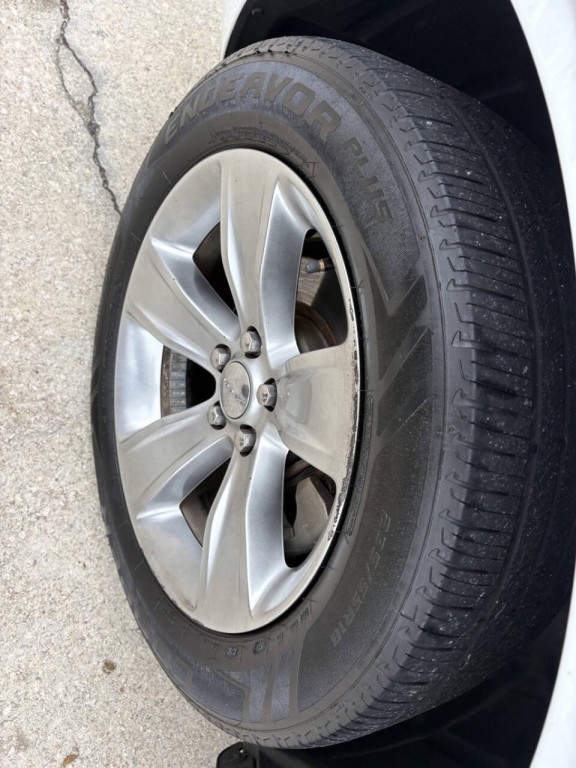 2021 Dodge Challenger Image 28