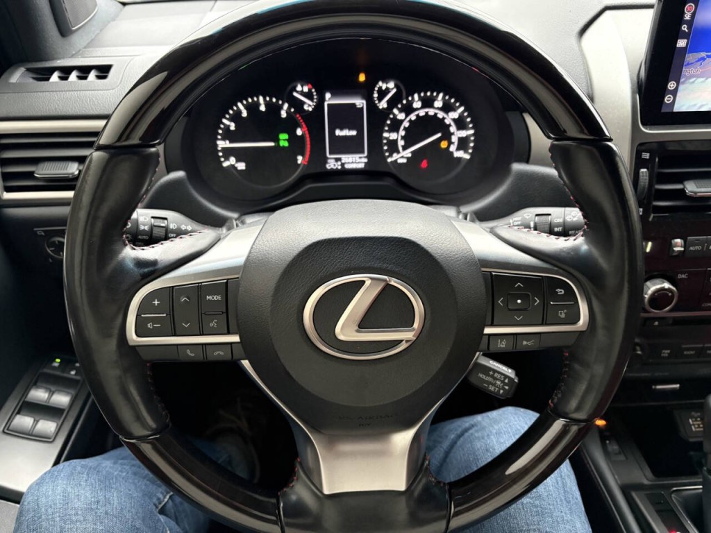 2022 Lexus GX 460 Image 15