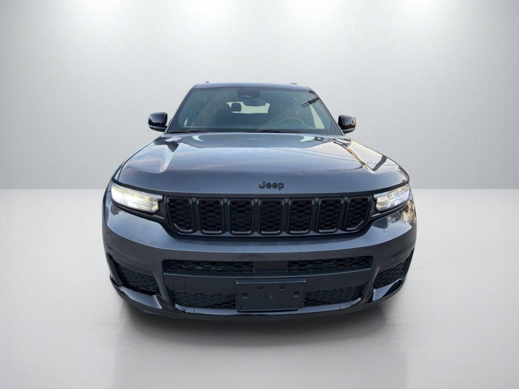2021 Jeep Grand Cherokee Image 2
