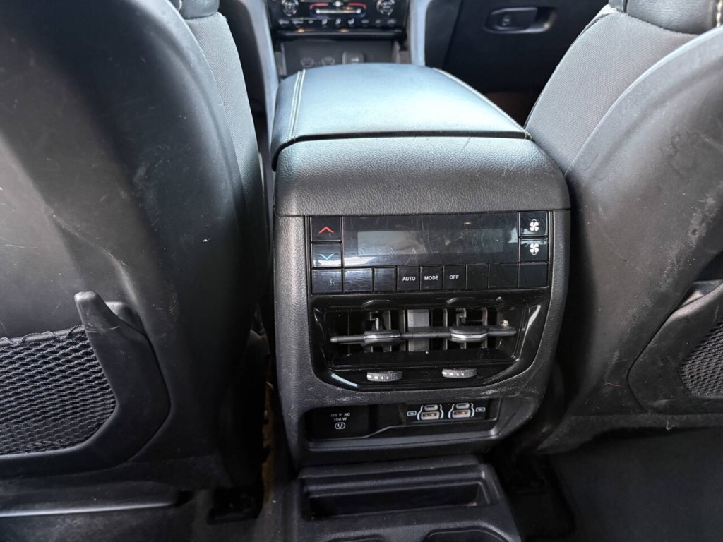 2021 Jeep Grand Cherokee Image 25