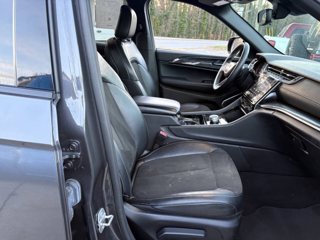 2021 Jeep Grand Cherokee Image 29