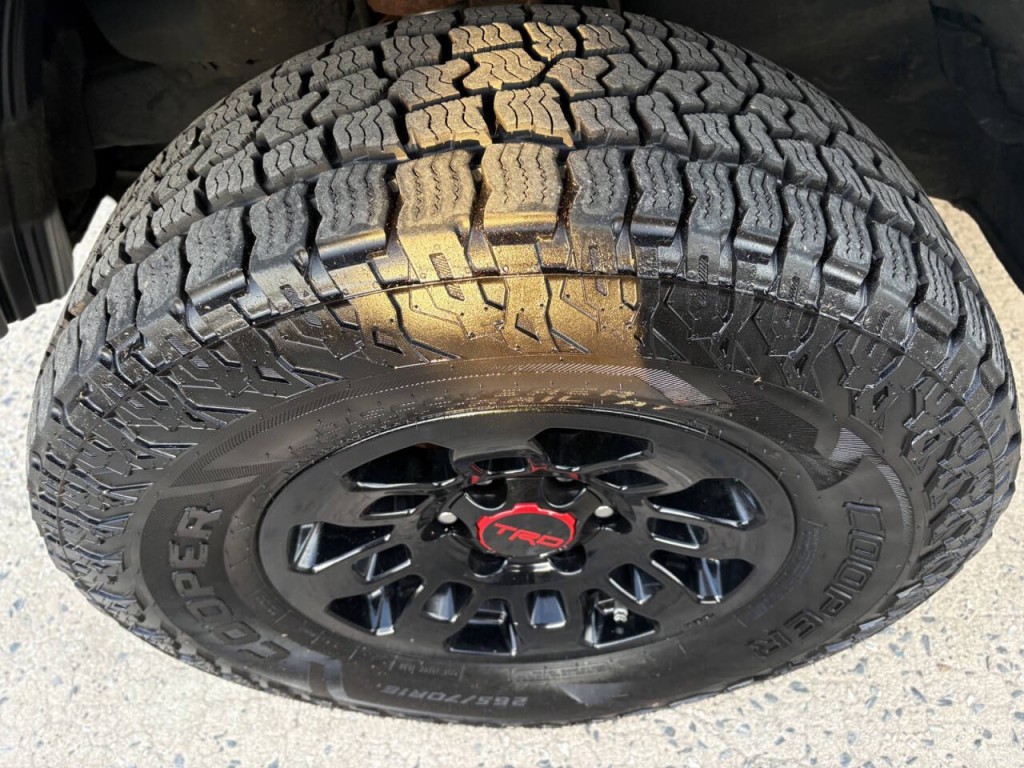 2019 Toyota Tacoma Image 35