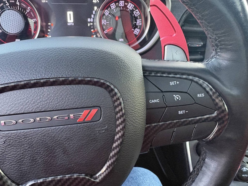 2018 Dodge Challenger Image 16