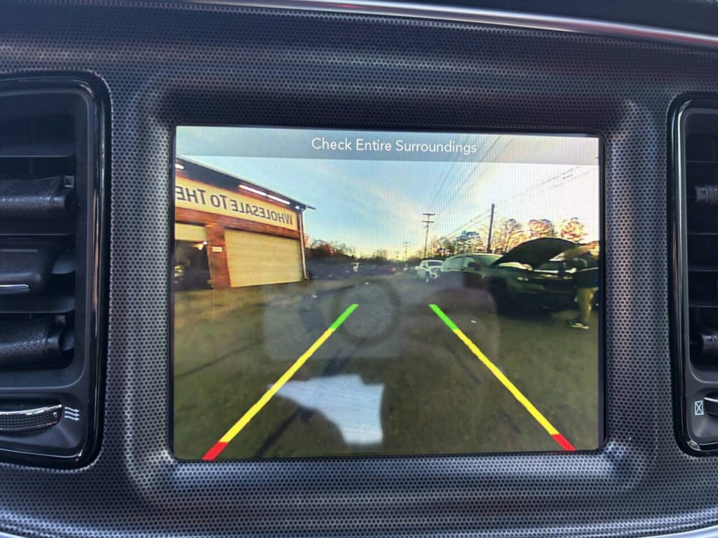 2018 Dodge Challenger Image 21