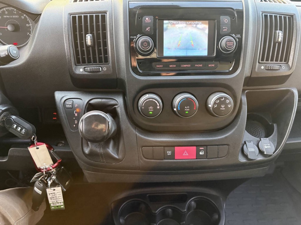 2018 RAM Promaster Image 21