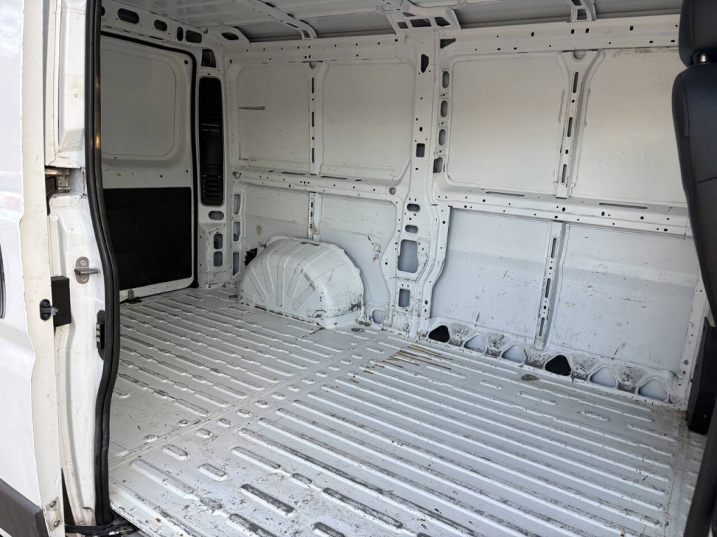 2018 RAM Promaster Image 23